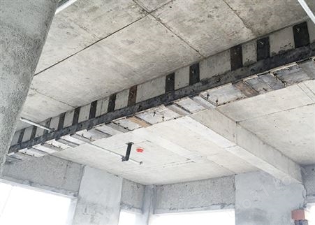 砖混结构改框架结构 广州越秀区楼板粘钢加固施工队