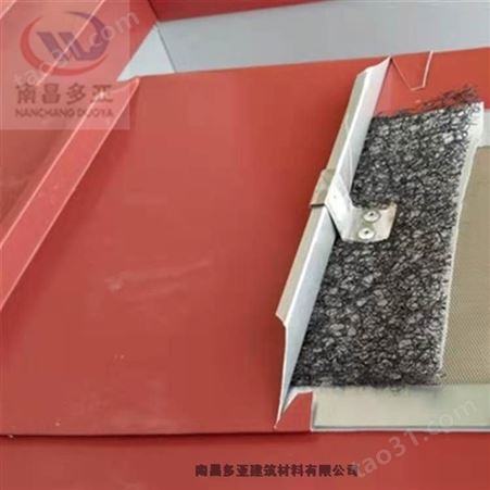南昌多亚35-410铝镁锰金属屋面板 铝镁锰屋面板安装流程