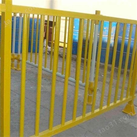耐腐蚀玻璃钢护栏 油田警示护栏 玻璃钢围栏厂家 春田环保