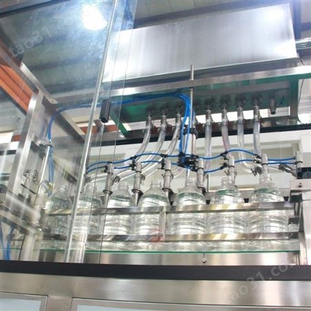 8头全自动液体灌装机 瓶装水洗化用品灌装生产设备 直线式灌装机