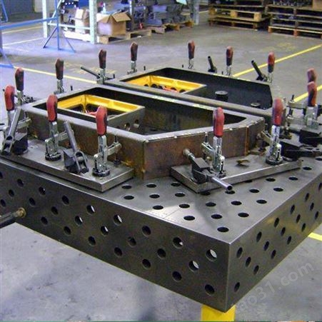 厂家供应三维柔性焊接平台 多孔平板工作台 可定制
