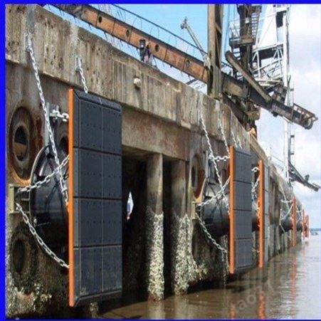 高分子护舷板 港口码头聚乙烯耐腐蚀护舷贴面板 耐老化减震防撞板 河北鸿腾