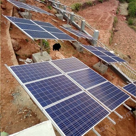 耀创 太阳能光伏水泵 光伏提灌站 不锈钢深井泵 家用太阳能抽水设备 农田灌溉太阳能抽水系统