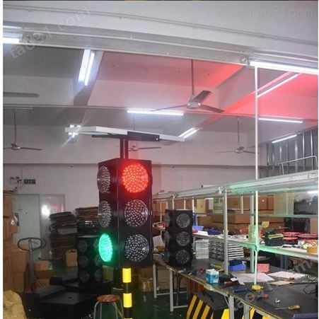 海南太阳能临时红绿灯厂家 多时段太阳能移动式信号灯控制调控