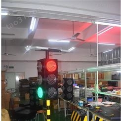 贵州太阳能移动信号灯供应 贵阳太阳能临时红绿灯销售