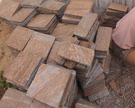 锈色板岩厂家定制，锈色板岩碎拼石， 锈色文化石蘑菇石批发